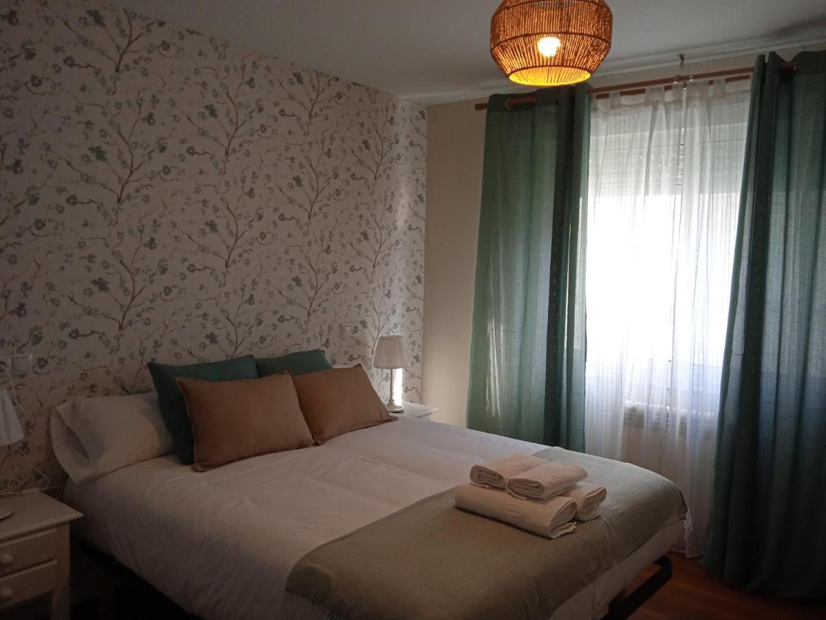 O Refuxio De Sigueeiro # A 10 Min De Santiago Apartment Sigueiro Exterior foto
